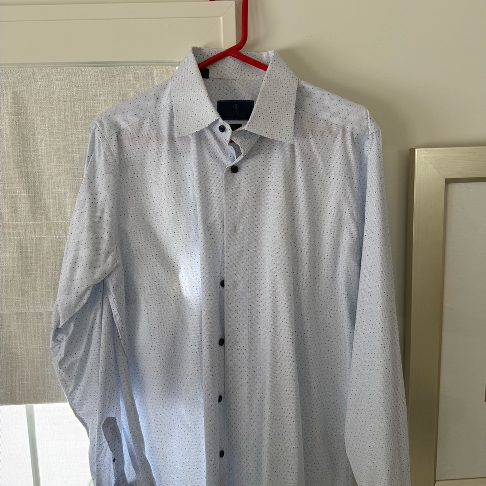 David Donahue Light Blue Dress Shirt with Black Buttons
